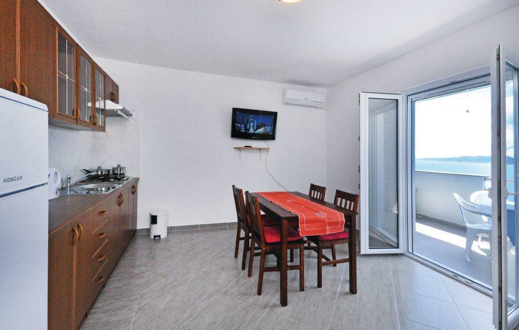 Apartment Mimice 4 Room photo